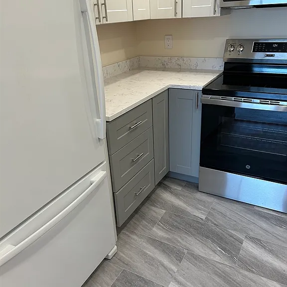 50 Main St #409 — Photo 5
