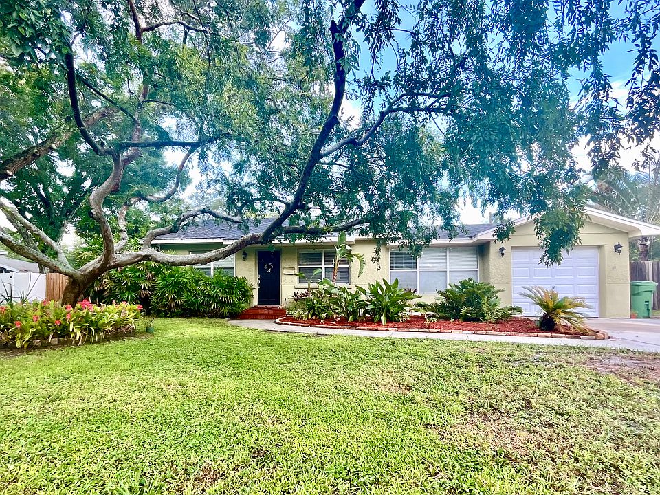 1st image of 1001 W Virginia Ave