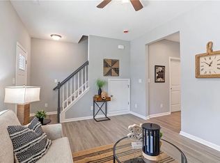 120 N 9th St, Suffolk, VA 23434