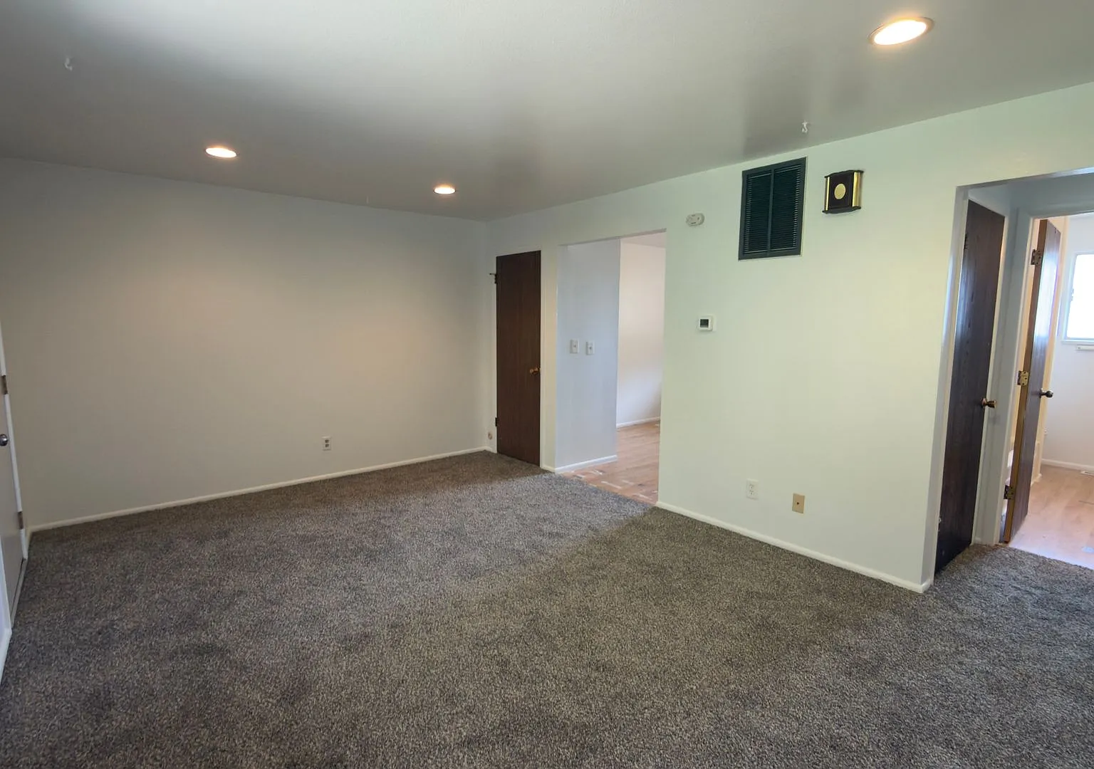 2-Bedroom, 1-Bathroom Apartment in Provo — Photo 1