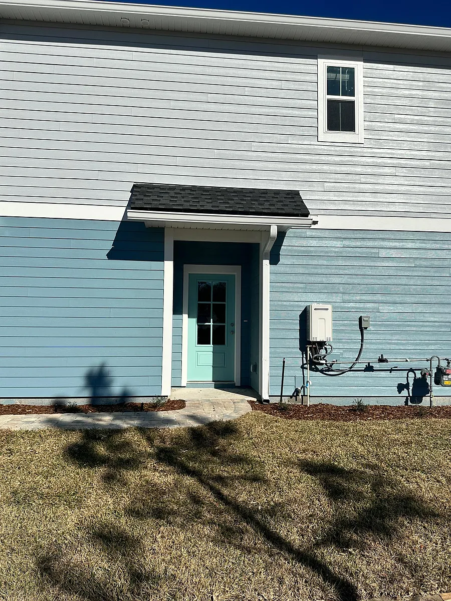 Building Photo - 61 Fieldfare Ln