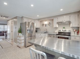 250 Congress Ave APT 42, Chelsea, MA 02150