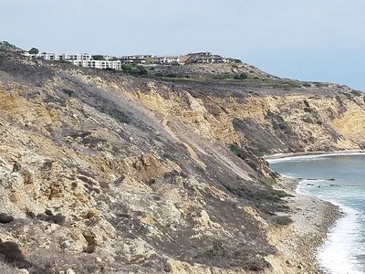 3200 La Rotonda Dr Unit 102, Rancho Palos Verdes, CA, 90275