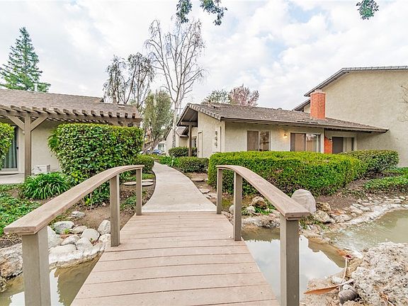 3rd image of 1696 Aspen Village Way