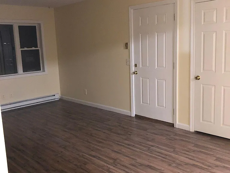 180 Sandhill Rd #3 — Photo 6