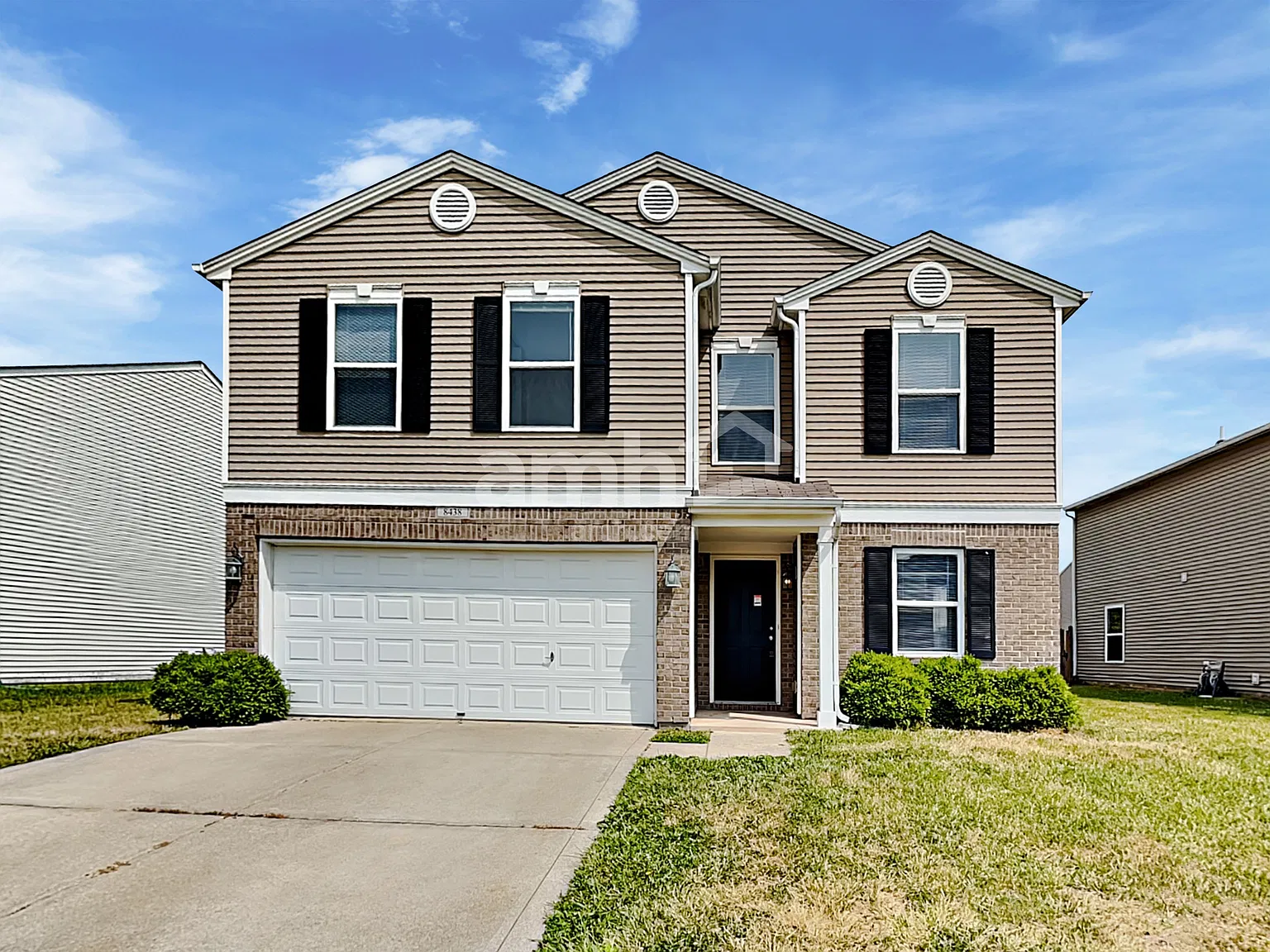4 bed, 2.5 bath, 2438 sqft, $2,215 — Photo 1