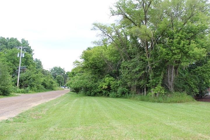 2nd image of N Saginaw Rd