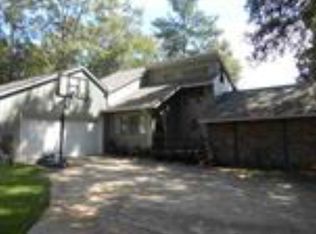 305 Lakeshore Dr, Enterprise, AL 36330