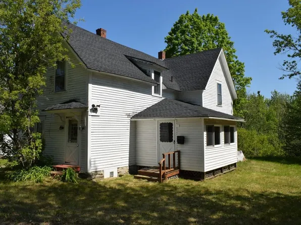 27 Laurel Street, Whitefield, NH 03598