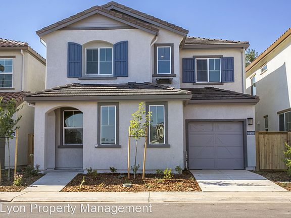 2nd image of 10900 Arrington Dr