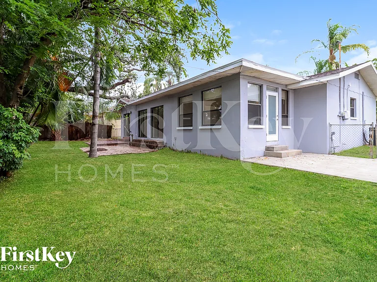 3342 Honeysuckle Rd — Photo 15
