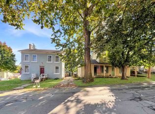 507&503 W Pleasant St, Freeport, IL 61032