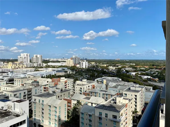 9055 SW 73rd Ct, Miami, FL