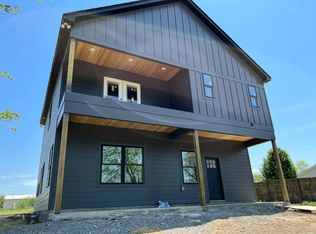 1204 N Corinth Rd, Portland, TN 37148