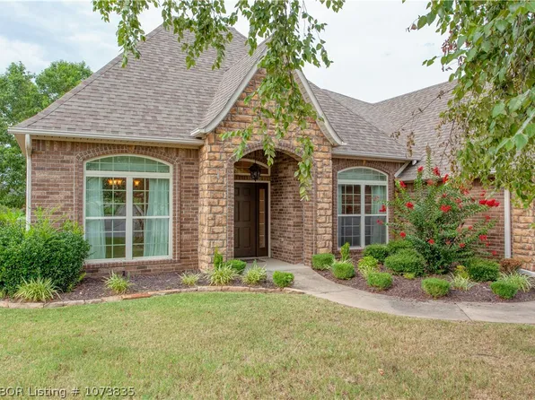 8823 Lakeside Way, Fort Smith, AR 72903