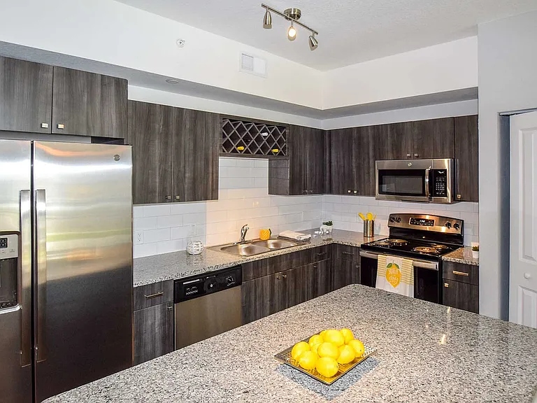 The Solera at Kendall West — Photo 37