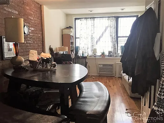 Rented by City Connections Realty | media 53