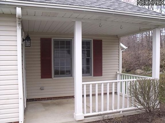 4th image of 1730 Cortland Ln #15-5