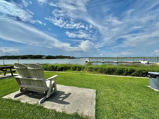 1918 W Fort Macon Rd #146 — Photo 11