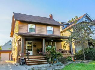 2206 Northland Ave, Lakewood, OH