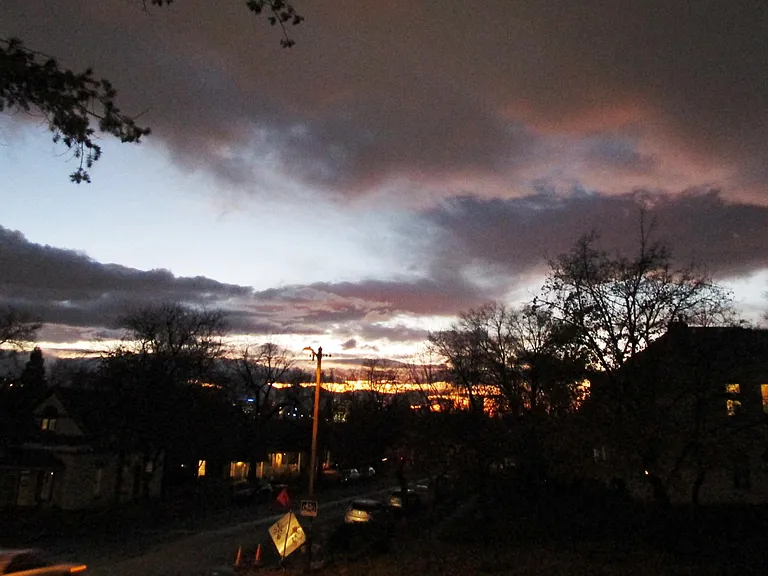 great nightly sunset views from the front porch