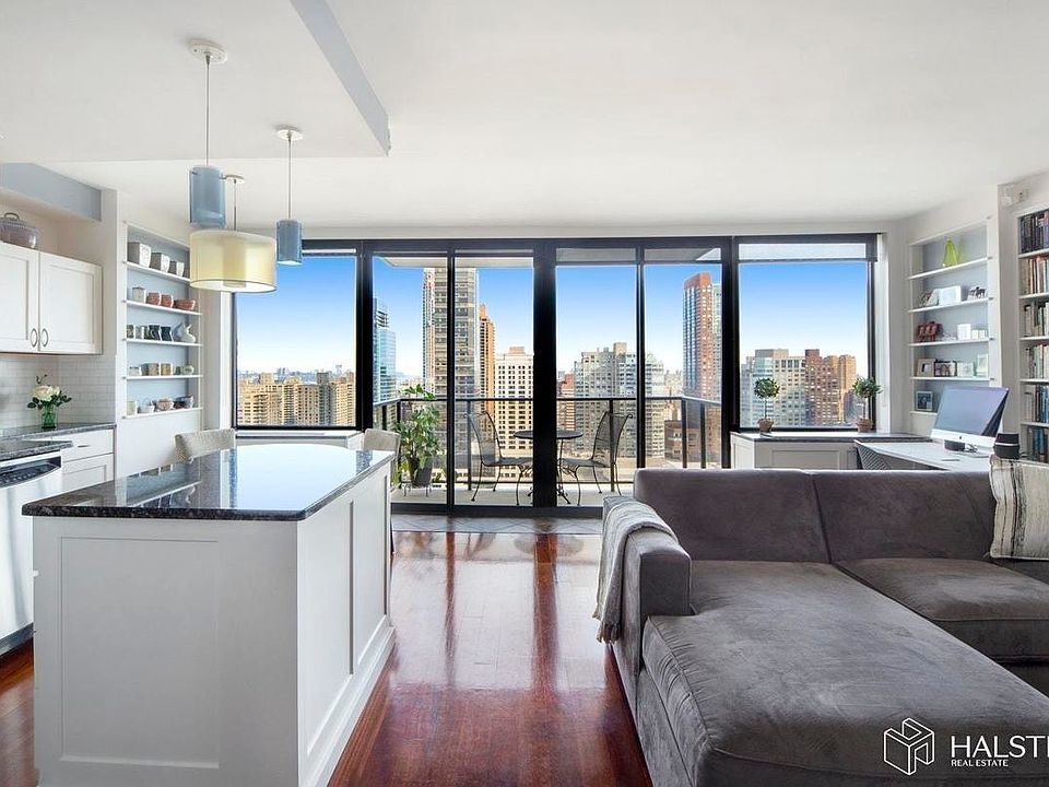 1st image of 161 W 61st St APT 31E