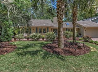 11 Dewberry Ln, Hilton Head Island, SC 29928