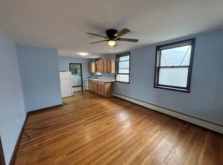 387 Main St #5, Rosendale, NY 12472
