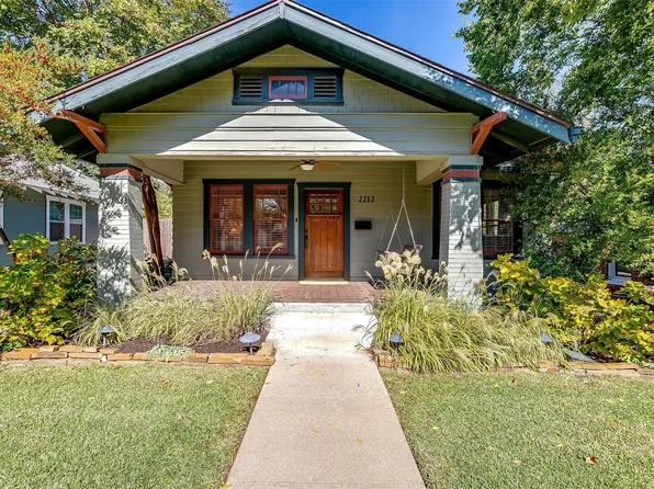 2212 Irwin St, Fort Worth, TX 76110