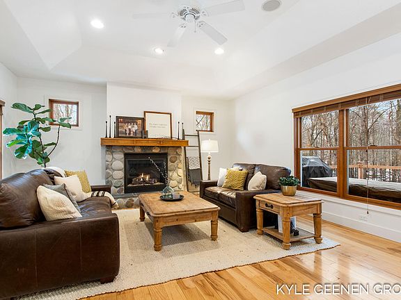 2nd image of 6670 Forest Creek Dr