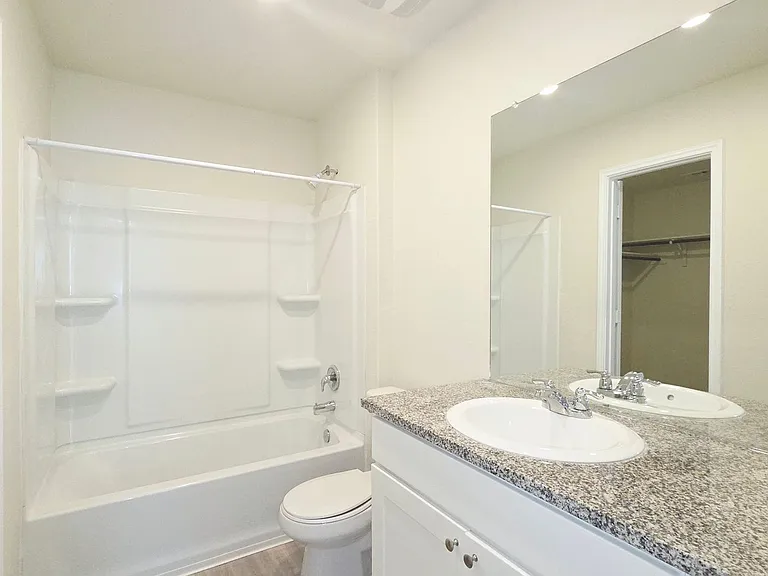 4310 Rapids Way — Photo 10