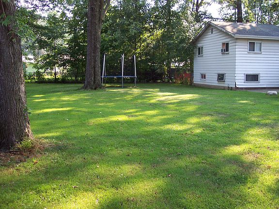 4th image of 1631 Luanna Dr