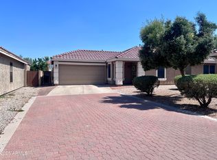 6049 S Wilson Dr, Chandler, AZ 85249