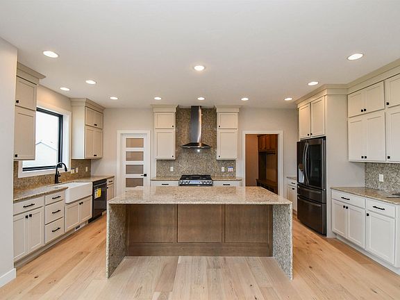 4th image of 7304 E Agate Cir