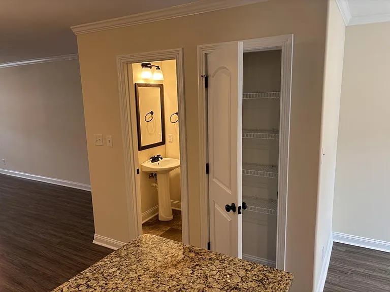 332 Sam Houston Cir — Photo 14