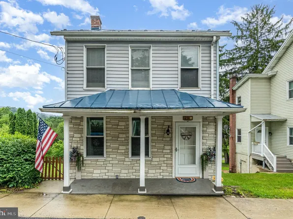 23 S Market St, Millerstown, PA 17062