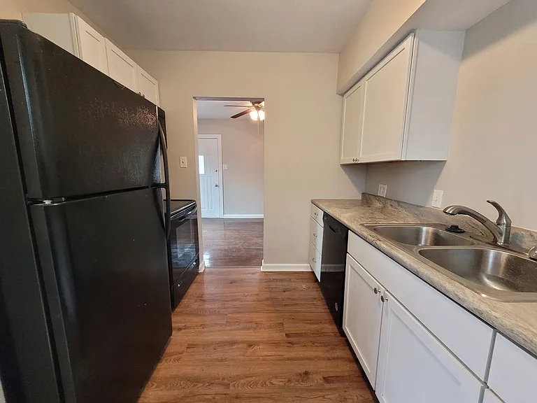 2237 S Union St — Photo 10