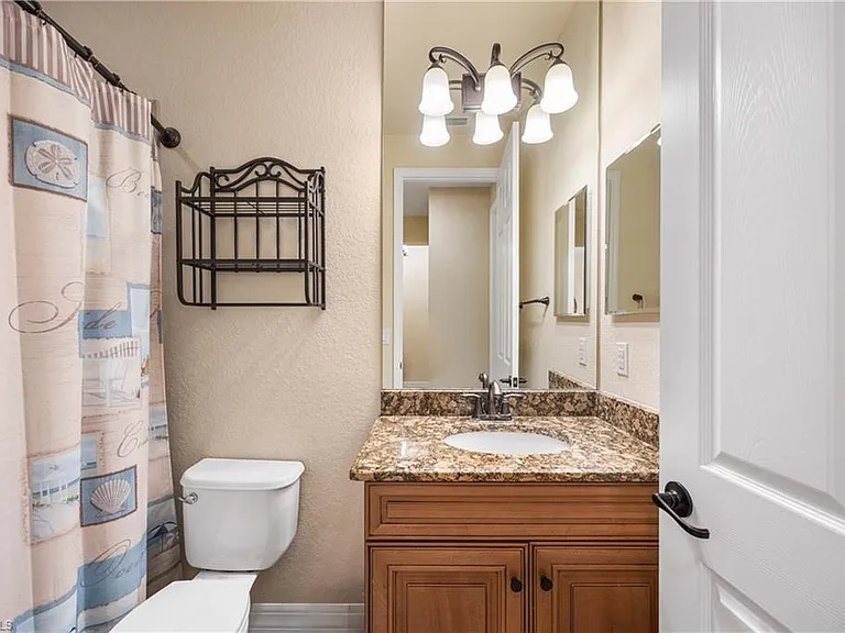 9234 Veneto Pl — Photo 24