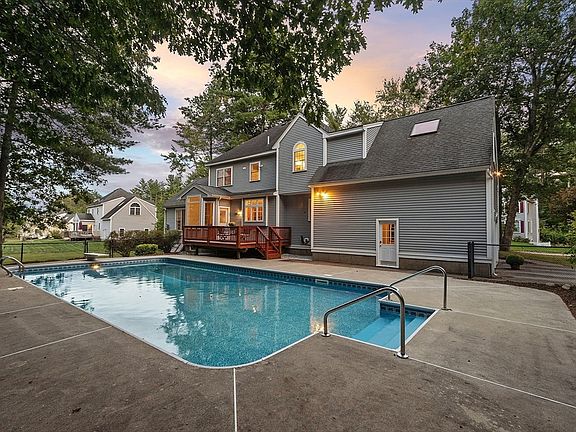 3rd image of 4 Casie Ln