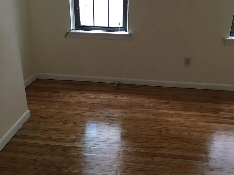 212 N Clarion St — Photo 27