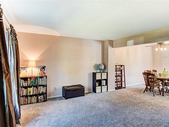 4th image of 1210 Westfield Dr