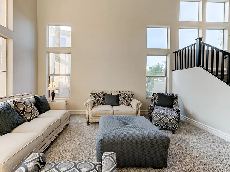 5 Chateau Whistler Ct — Photo 4