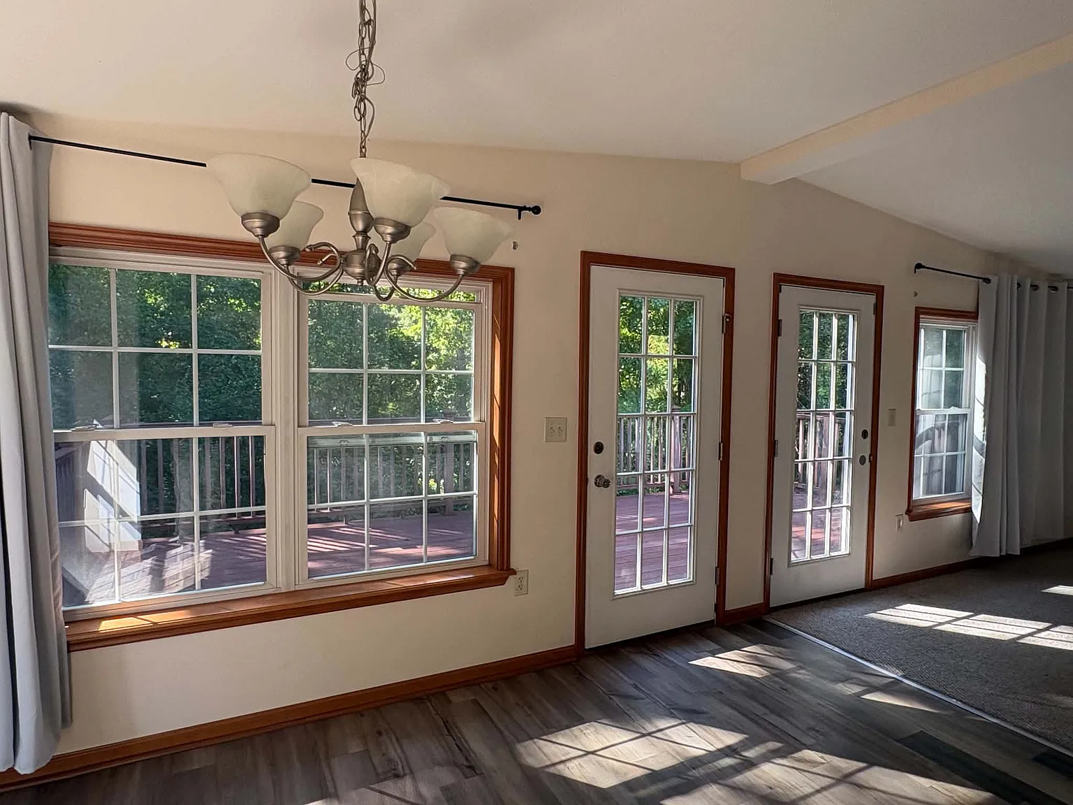 2 bed, 1400 sqft, $2,675 — Photo 1