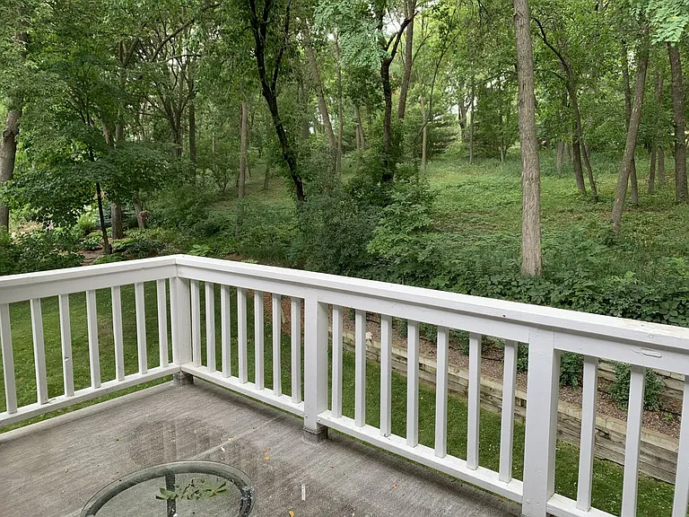 141 Edgewood Ct — Photo 24