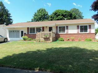 5 Le Manz Dr, Rochester, NY 14606