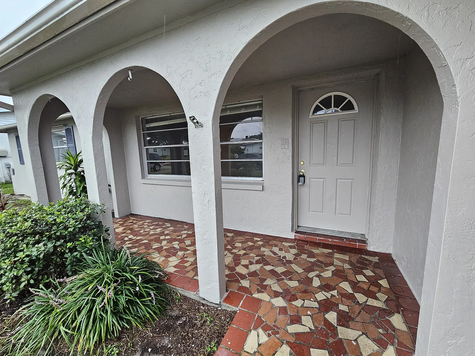 3 bed, 1310 sqft, $1,850 — Photo 3