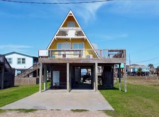 310 Angel Wing Dr, Surfside Beach, TX 77541