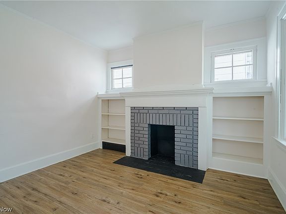 3rd image of 3764 E 127th St