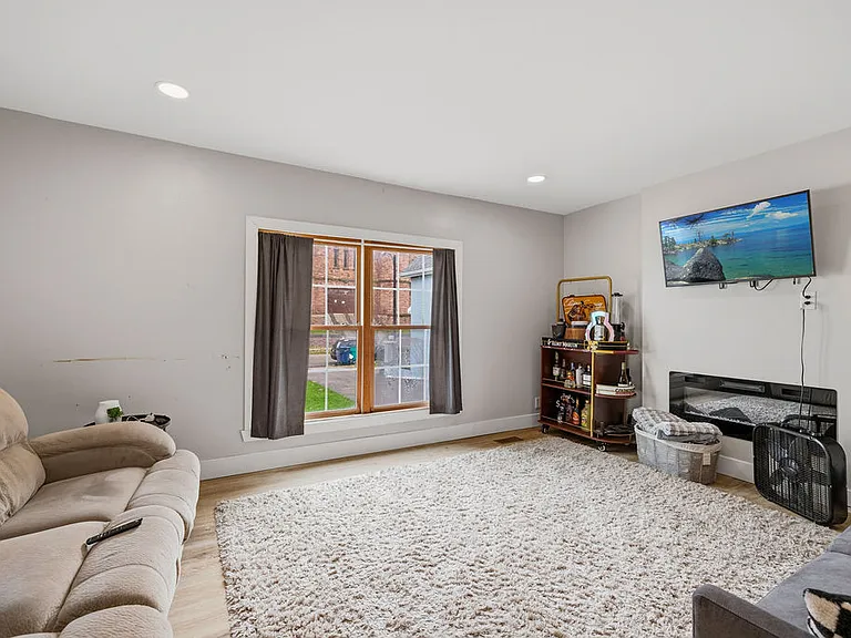 647 Prospect Ave #1 — Photo 10
