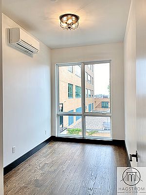 5th image of 340 Irving Ave #3